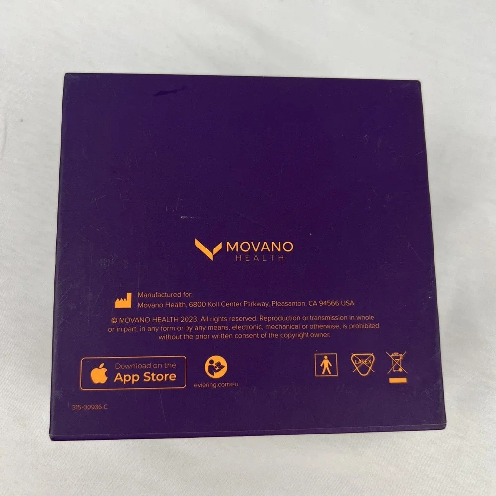 Movano Evie Smart Ring Health Tracker Silver Size 8 Unisex New Open Box Charger